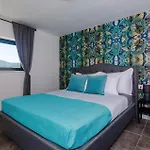 Four-bedroom In * Zaton (Dubrovnik-Neretva)