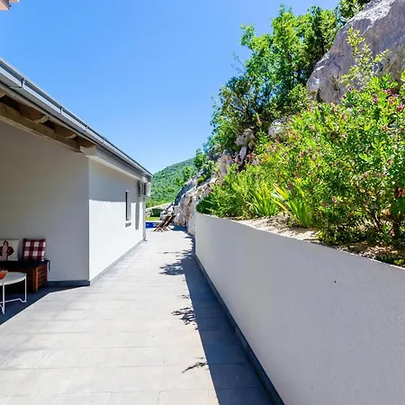 Σπίτι διακοπών Four-bedroom In