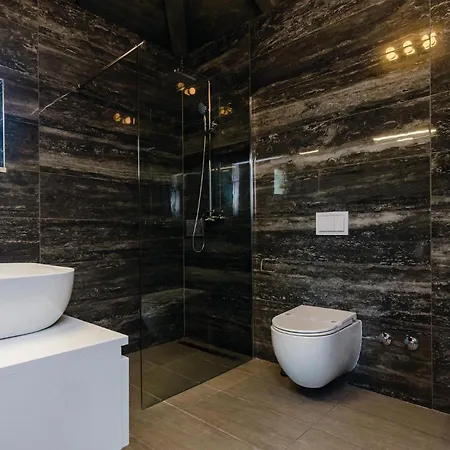 Σπίτι διακοπών Four-bedroom In