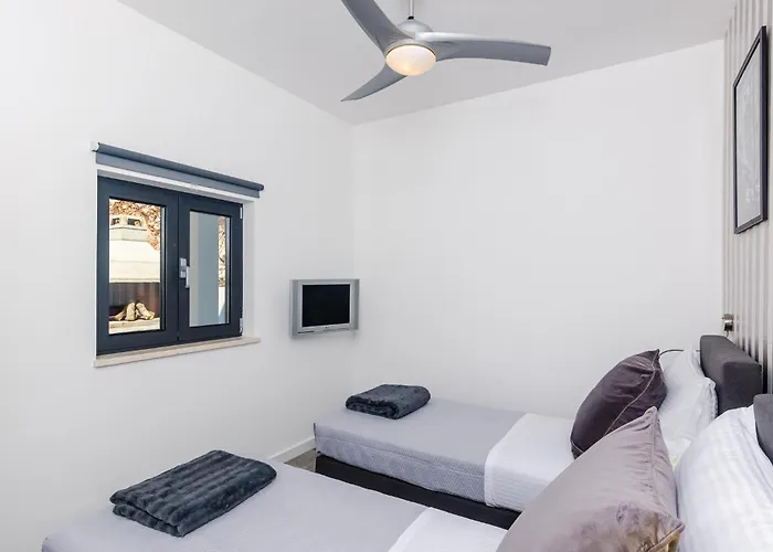 Ferienhaus Four-bedroom In *