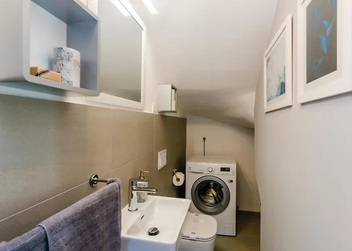 Four-bedroom In Zaton (Dubrovnik-Neretva)