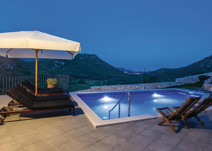 Ferienhaus Four-bedroom In *