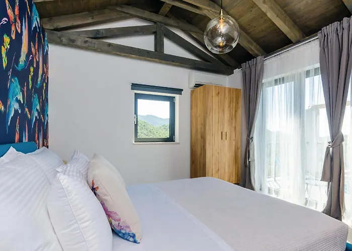 Four-bedroom In Ferienhaus